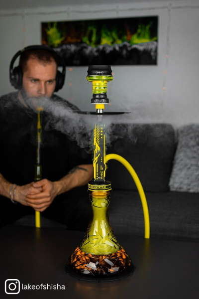 Y.K.A.P. Neo Mod Yellow setup von Lakeofshisha